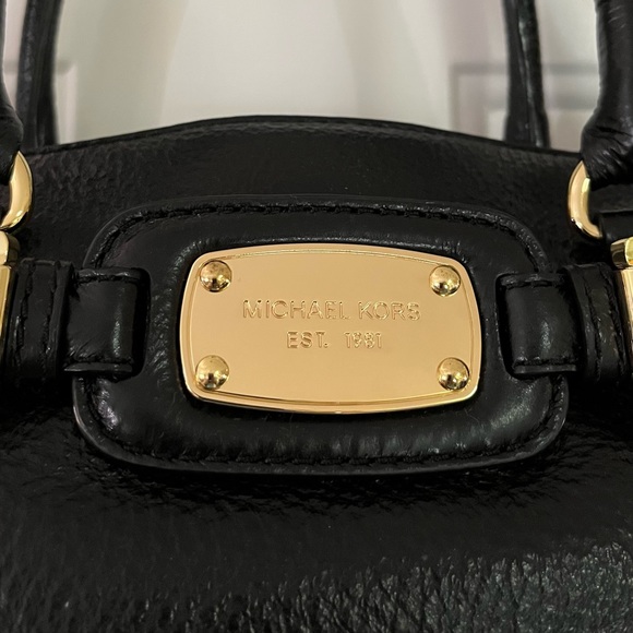 Michael Kors Hamilton Large Pebble Grain Black Leather EW Tote Retail $3… - Picture 7 of 13